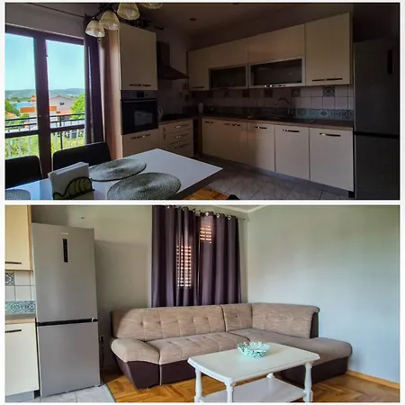 Hotel And Pansion M&r Turanj
