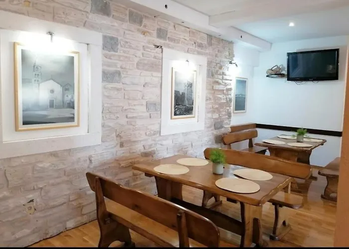 And Pansion M&r 2* Turanj