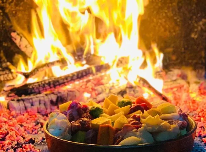 And Pansion M&r Hotel