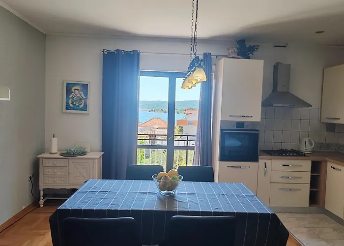 And Pansion M&r Hotel 2*